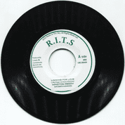 Winston Reedy - Looking For Love / Version (Room In The Sky) 7"