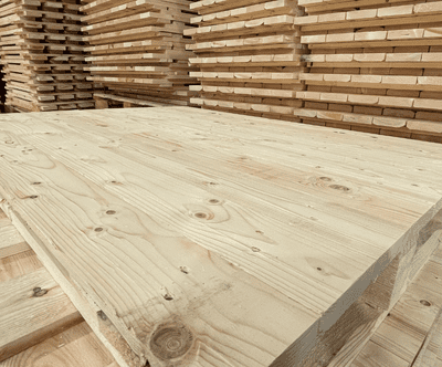 Close boarded decking - 900mm deep