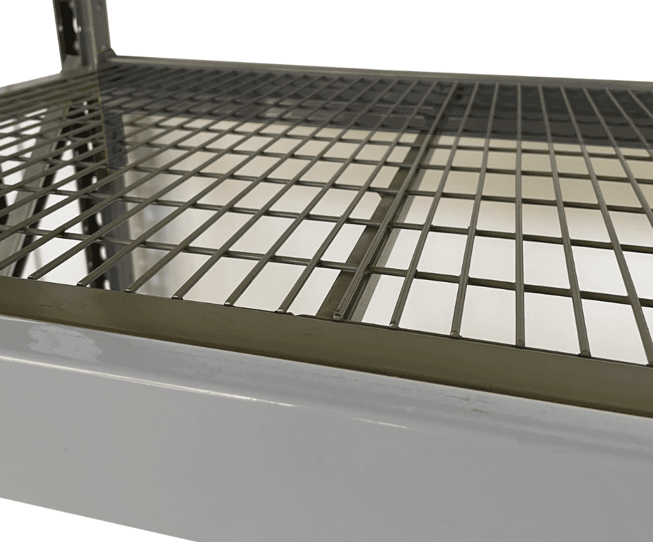 Longspan racking with mesh shelves - 4 levels
