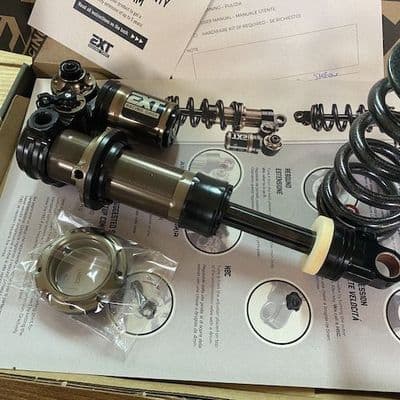 Storia V4 Trunnion mount - Complete, with spring (205 eye to eye)