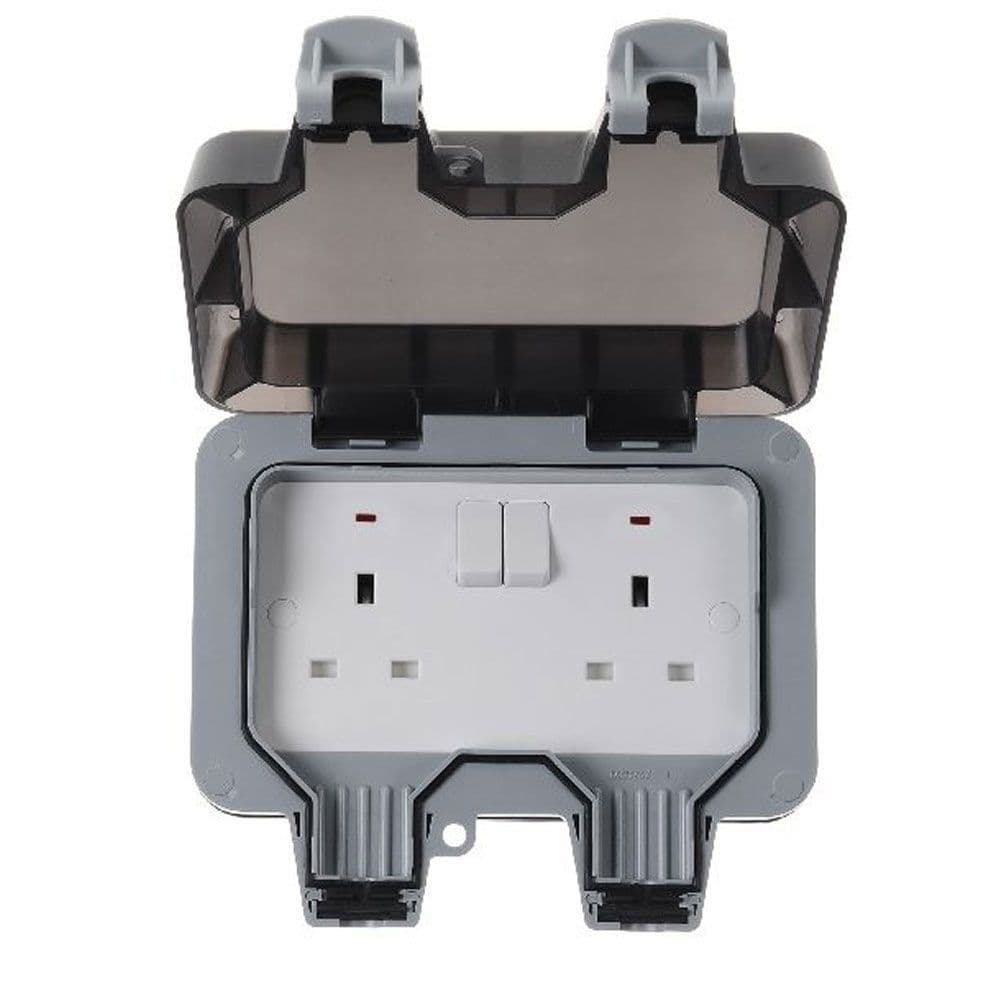 BG Outdoor Double Socket Storm WP22