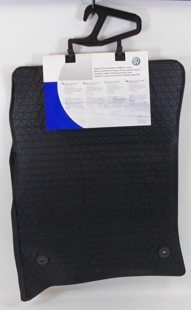 GENUINE VW TOUAREG 7L FRONT RUBBER FLOOR MATS SET ROUND STUD FIXINGS