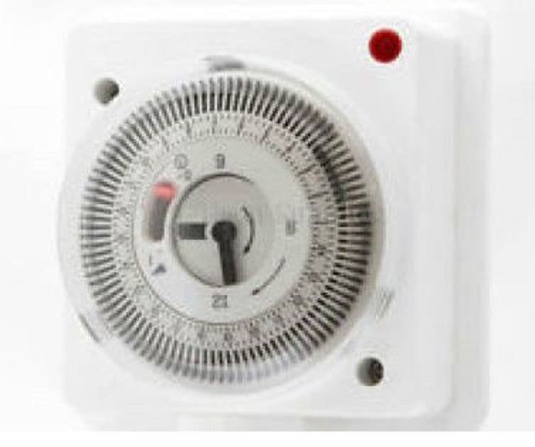 Lockable Immersion Timer 16 AMP Flush Mount 24 HOUR IMMERSION TIMER SOCKET BOX TIME SWITCH CLOCK