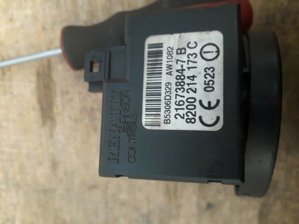 Renault Clio MK3 20052012 Transponder Decoder immobiliser Ignition