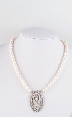 Alice  Freshwater Pearl Necklace