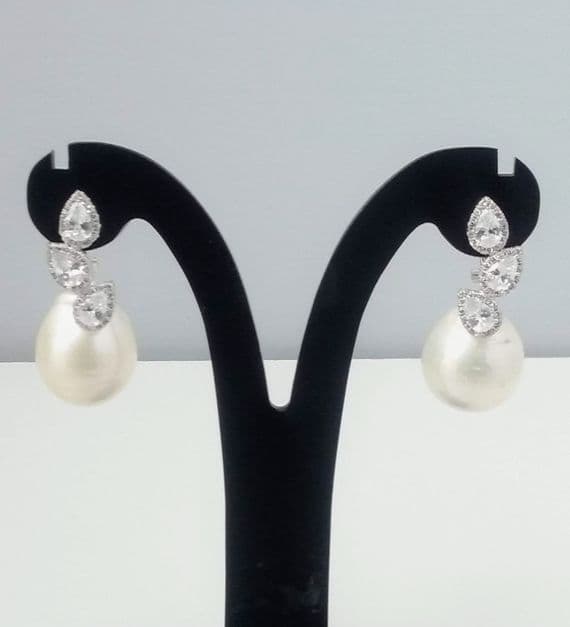 Ash Pearl Ssilver Earrings