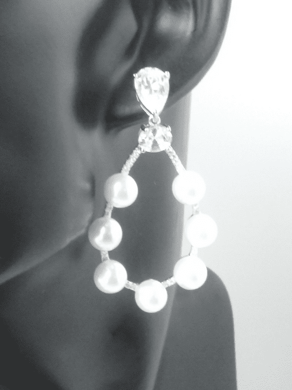 Sandi Pearl Silver Drop Earrings