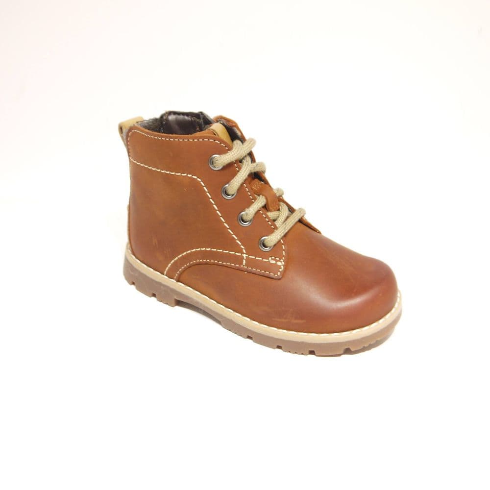 clarks boys boots