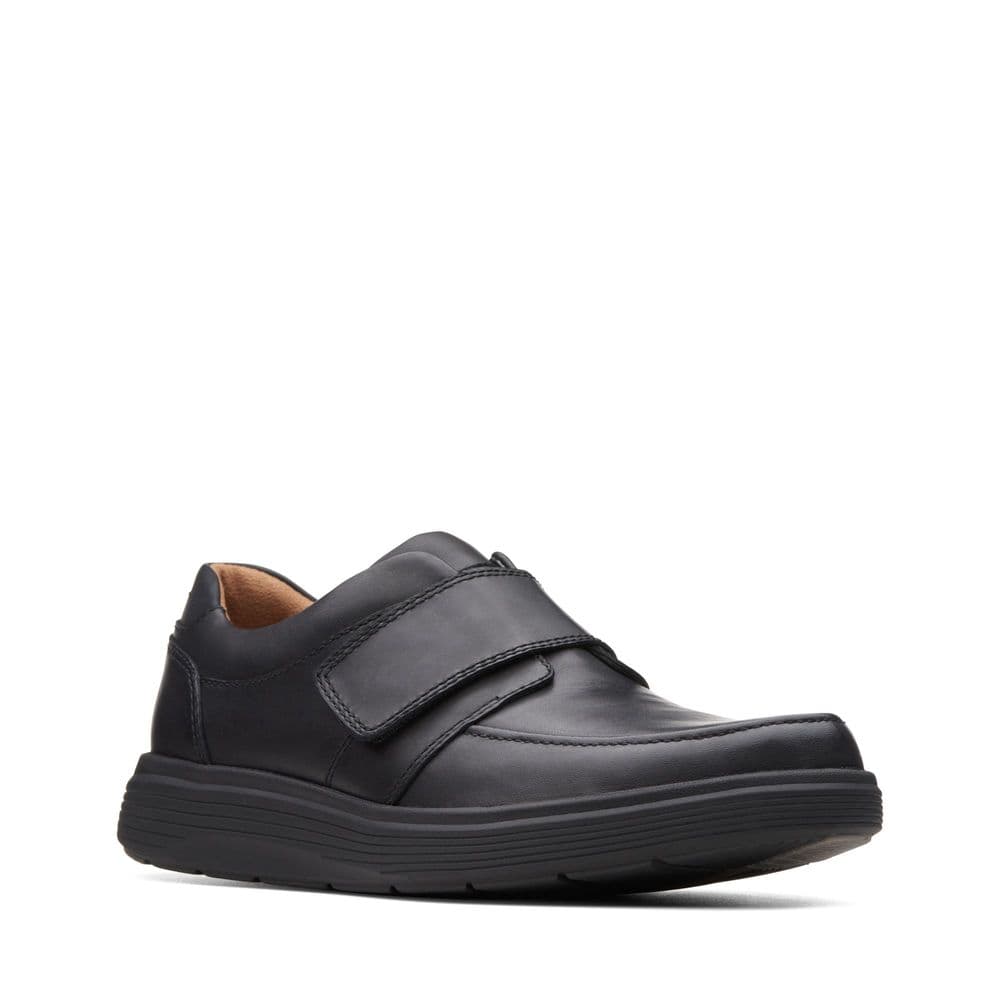 Clarks Un Abode Strap Men s Unstructured Wide Fitting Shoes Black
