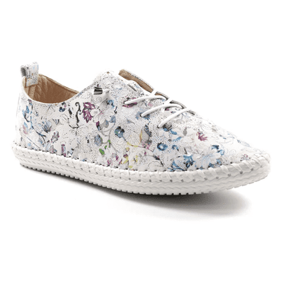 Shoozy Iris Women's Lightweight Plimsoll Shoe - White Flower