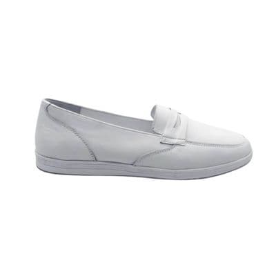 Shoozy Sage Women's Casual Loafer Shoe - White