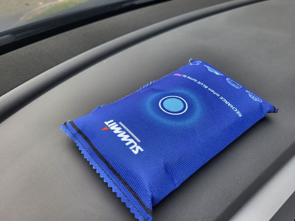 Reusable Car Dehumidifier Clear Windscreen Damp Moisture Absorbing Bag