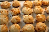 100 Macaroon Base Baking Discs (5cm rice paper baking Discs)