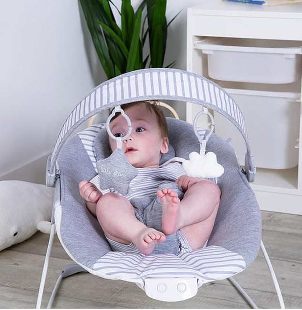 Red Kite cozy linen bouncer