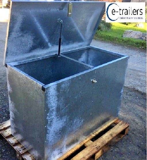 Galvanised corn animal feed farm waste recycling agricultural caravan