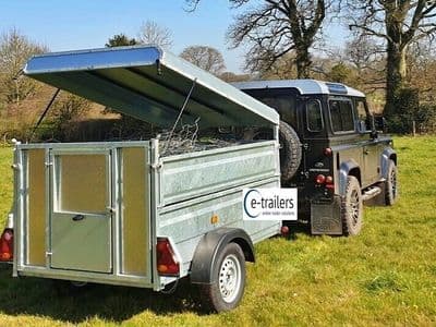 Unbraked 750kg 2000mmx1250mm stock trailer with ramp drop sides & lifting roof