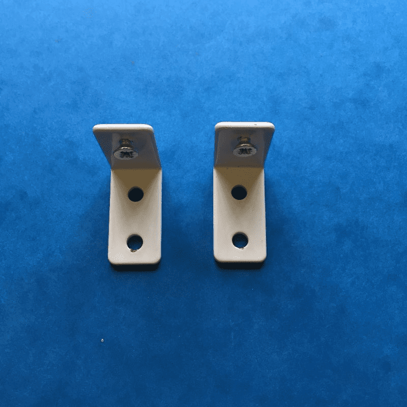1 PAIR OF PLEATED BLIND EXTENSION BRACKETS