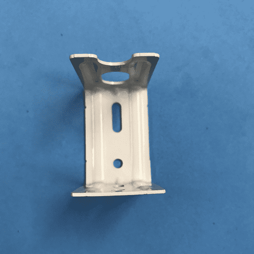 VENETIAN BLIND CENTER SUPPORT BRACKET FOR APPROX 43MM TOP BOX