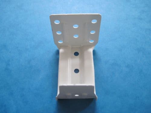 VENETIAN BLIND CENTER SUPPORT BRACKET FOR APPROX 53MM TOP BOX