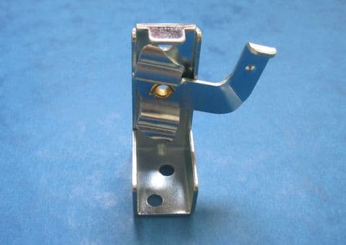 VENETIAN BLIND SWIVEL ARM TOP OR FACE FIXING BRACKET FOR TOP BOX SIZE APPROX 38mm
