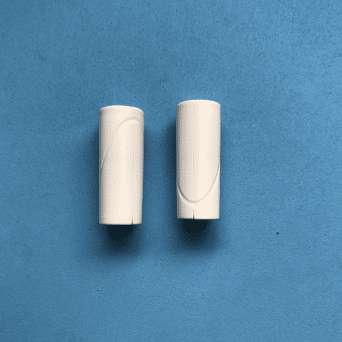 WHITE PAIR OF VENETIAN BLIND BREAKAWAY TASSEL