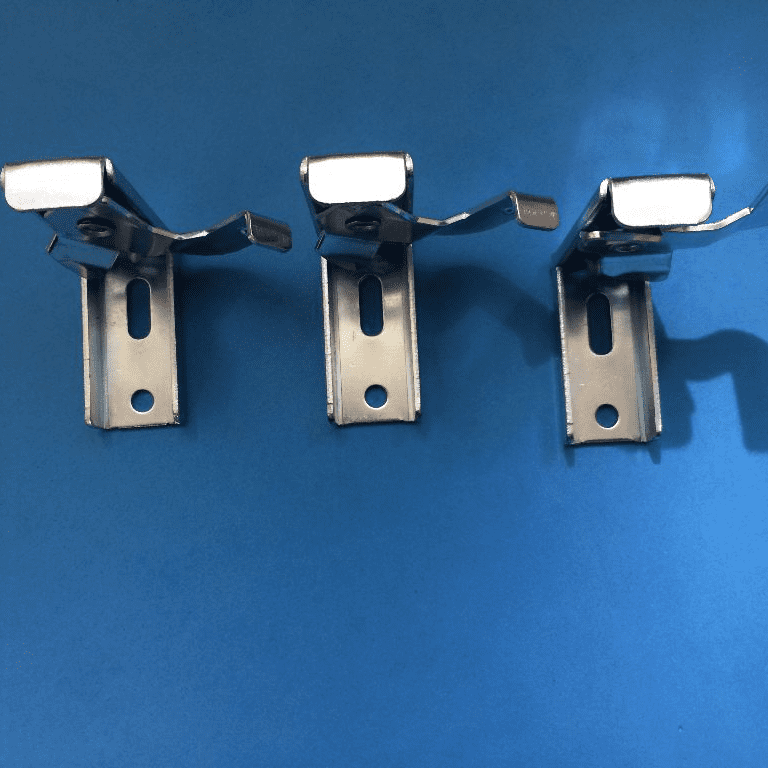 Wooden Swivel Blind Brackets 35 and 50mm Pack of 3