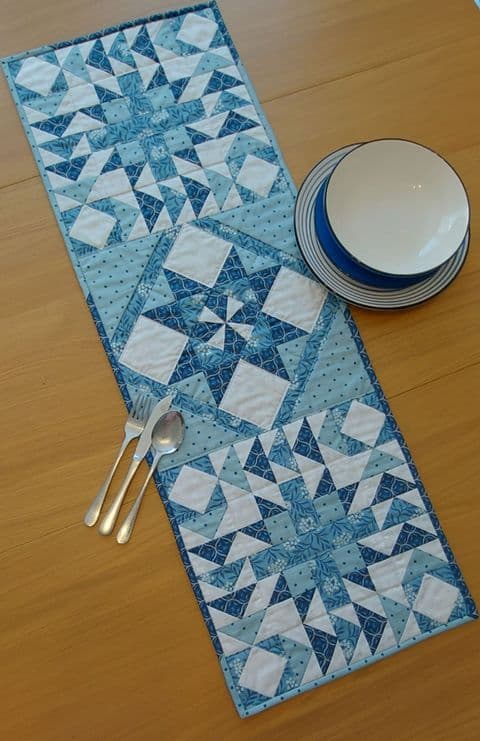 The Three Stars Table Runner PDF Pattern
