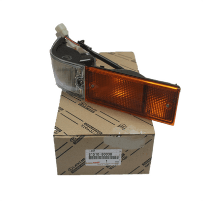 Genuine Toyota AE86 Trueno Levkin Kouki FR Bumper Turn Signal RH 81510-80038