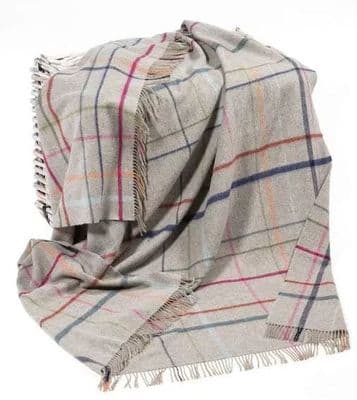 John Hanly 100% Merino Lambswool Check 150 x 200cm