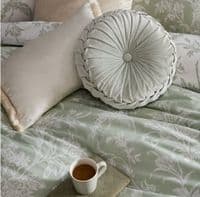 Laura Ashley -  Lloyd Sage Bedset