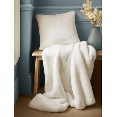LAURA ASHLEY- Newland Arctic White Throw