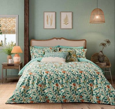 William Morris -  Arbutus  (Turquoise)