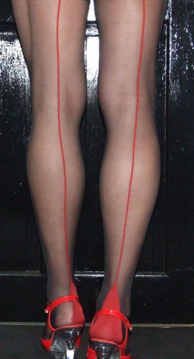 Retro Black/Red 15 Denier Seamed Tights. RED Contrast Seam & French(Cuban) Heel