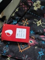 CLR HBB1 Healthy Back Bag Black Aztec New