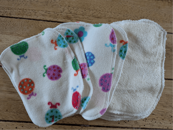 Clr23 Clearance Wipes ladybird bamboo pk12