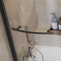P Shape Curved Black Shower Bath Screen with Hand Rail