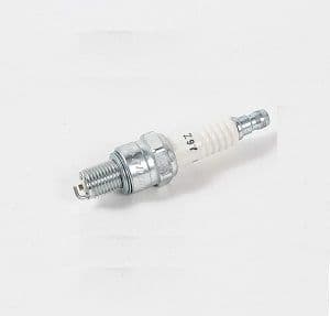 Champion Spark Plug Fits GXH50 Honda Belle Engine - Z9Y | Mowerparts.ie