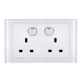 RetroTouch Dual Double Plug Socket White/White Glass 00161