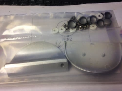 Ideal Standard Enclosure Chiara 1200 slider fixing pack - Silver Chrome EE725966AA