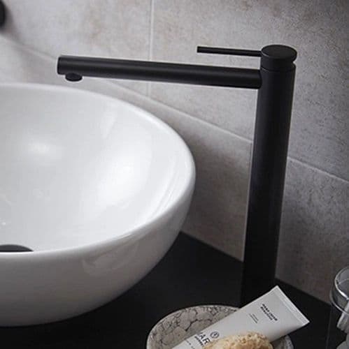 Miller 1941 Basin Tap Black 1941B