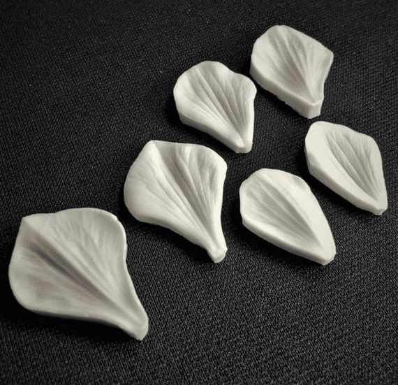 Anemone Petal Veiner Set Medium By Simply Nature was £29.03 now with 40% discount £17.40