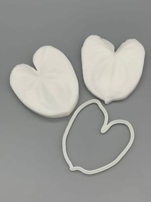 Anthurium Petal Veiner & Cutter Set Small by Sugar Design