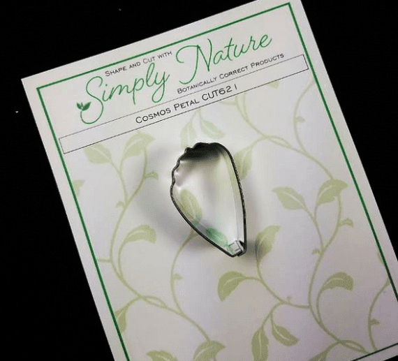 Cosmos Medium Petal Cutter