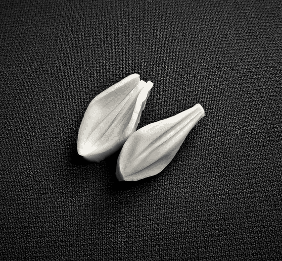 Dahlia (Babylon Red) Petal Veiner Small By Simply Nature was £13.37 now with 40% discount £8.02