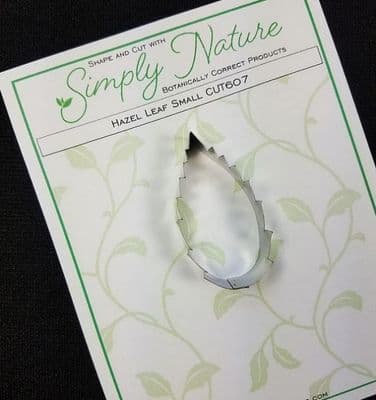 Hazel Leaf Cutter Small By Simply Nature  (Stainless Steel) was £10.28 now with 40% discount £6.16