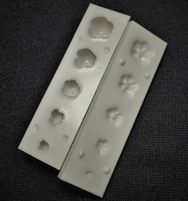 Hypericum Berries Veiner Mould By Simply Nature was £25.72 now with 40% discount is £15.43