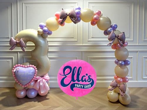 Deluxe Heart Number Stack & Arch Display