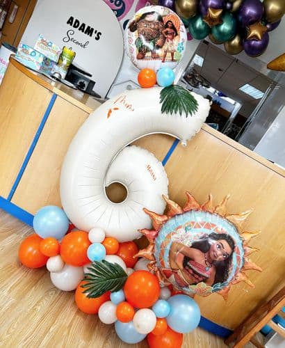 Moana Deluxe Balloon Display