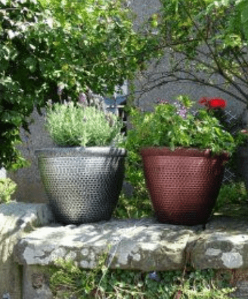 10" Cromarty Planter - Choose from 2 Metallic Antique colours
