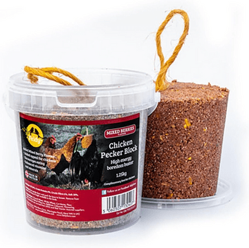 Feldy Hanging Chicken Pecker Block - Berry Flavour 1.25kg